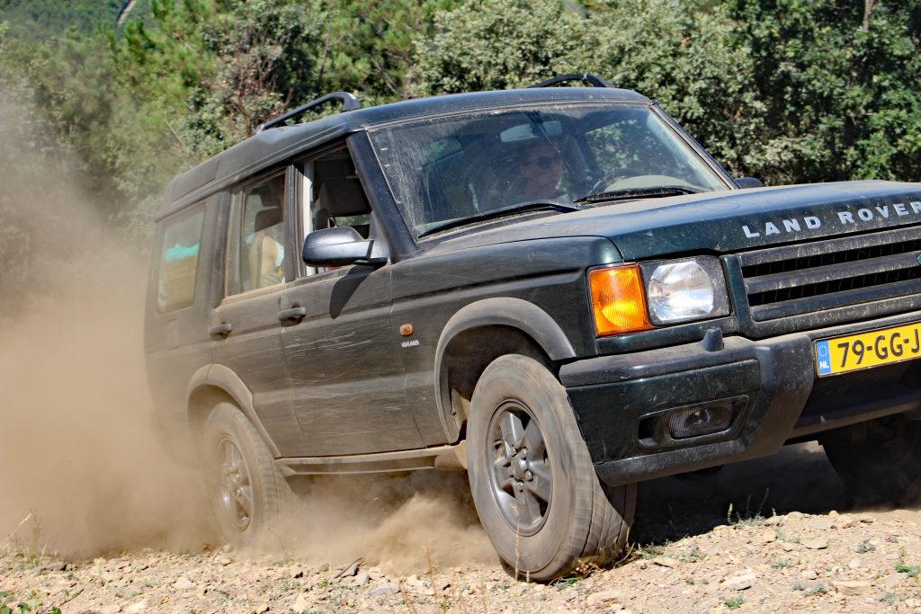 4x4 discovery travel